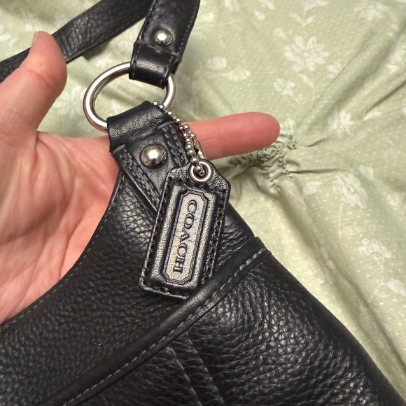 Coach Penelope Turn Lock Purse - Picture 3 of 11